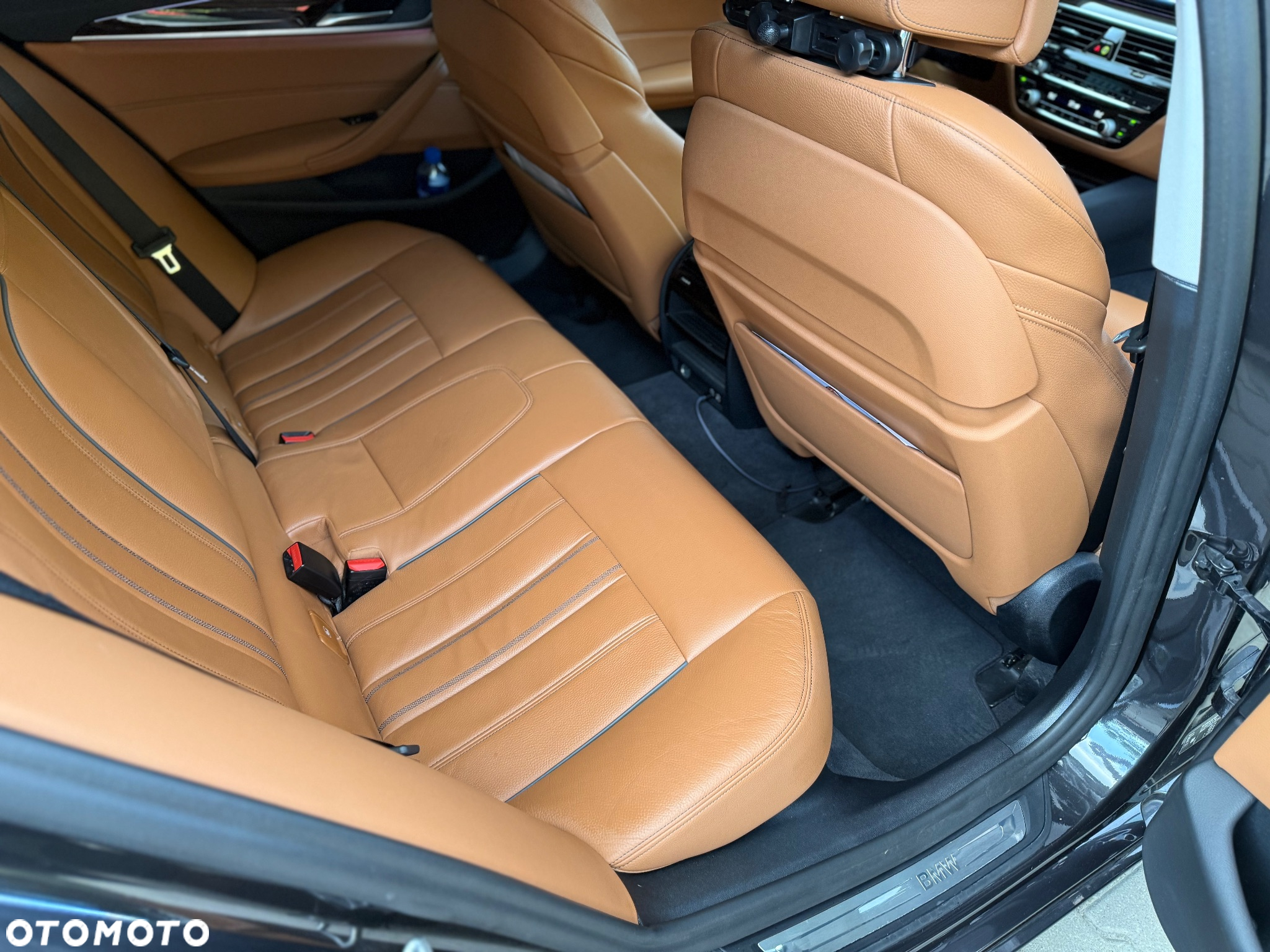 BMW Seria 5 520d - 14