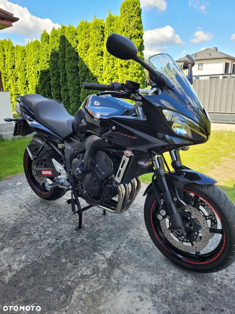 Yamaha FZ6 - 8