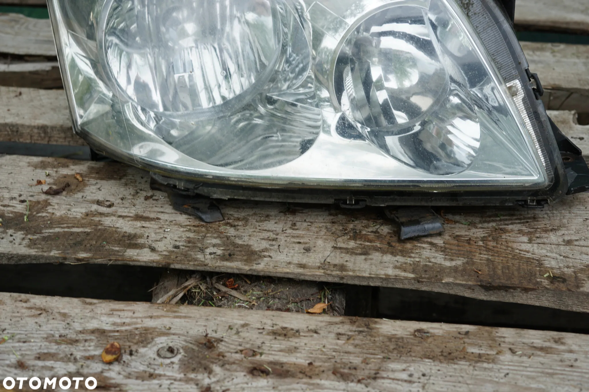 Lampa przód przednia prawa Toyota Corolla Verso II Anglik - 4