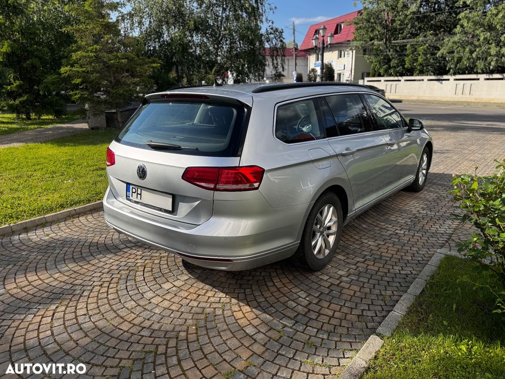 Volkswagen Passat 2.0 TDI Comfortline - 7