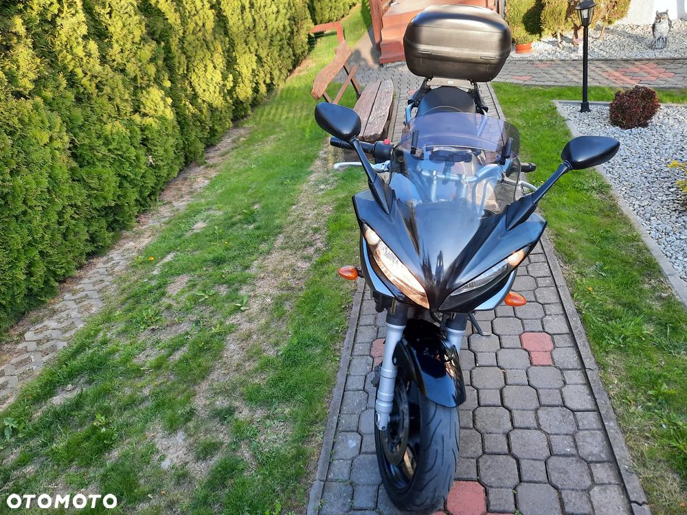Yamaha FZ6 - 7