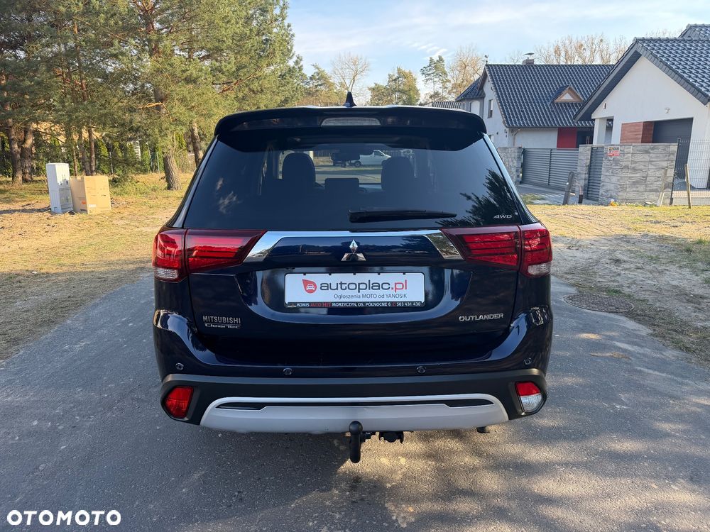 Mitsubishi Outlander 2.0 Instyle SDA 4WD CVT - 8