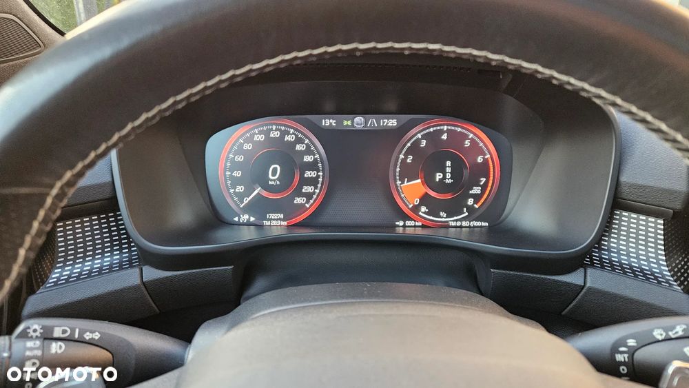 Volvo XC 40 T5 AWD Geartronic R-Design - 14