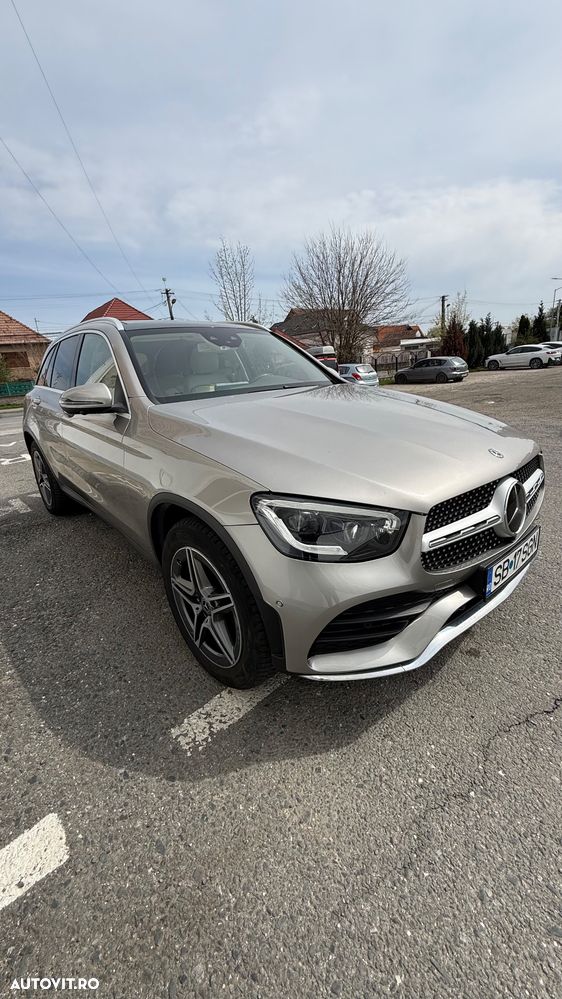 Mercedes-Benz GLC - 2