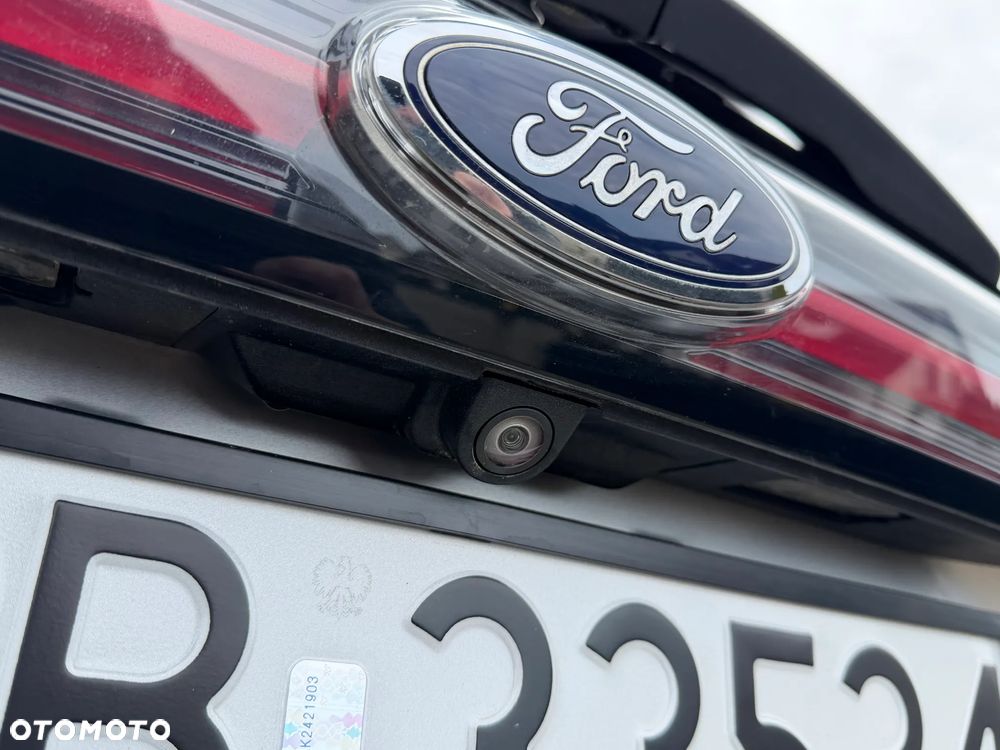 Ford Edge 2.0 TDCi Bi-Turbo 4x4 ST-LINE - 23