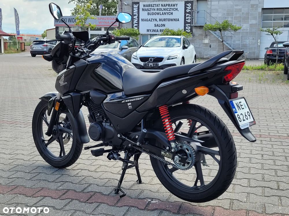 Honda CB - 16