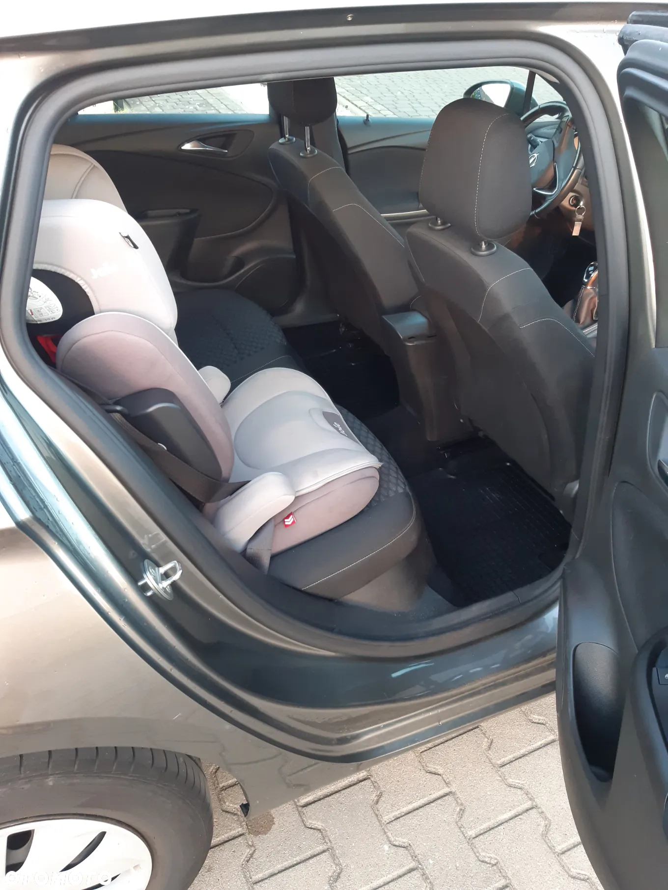 Opel Astra V 1.4 T Elite - 12