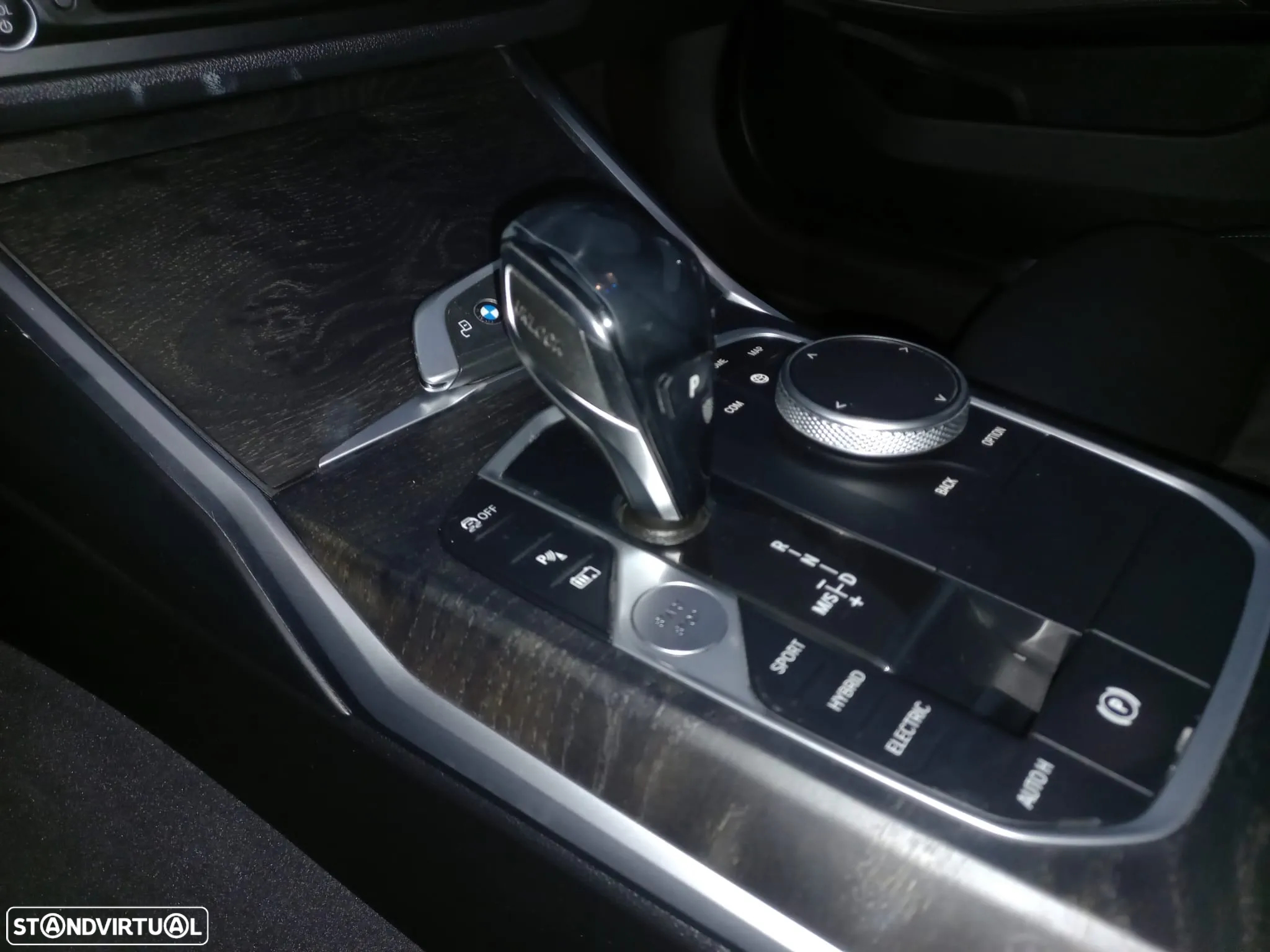 BMW 330 e Pack M Auto - 11