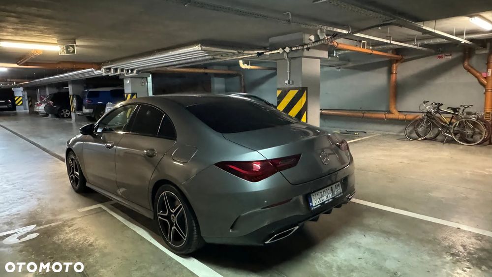 Mercedes-Benz CLA - 4