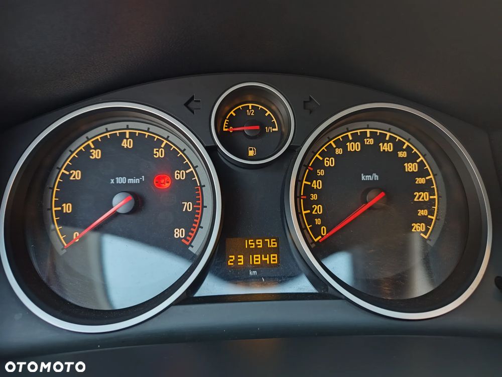 Opel Astra - 9