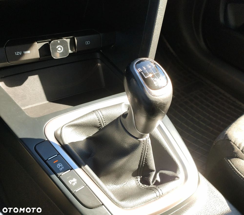 Kia Ceed 1.4 T-GDI M - 15