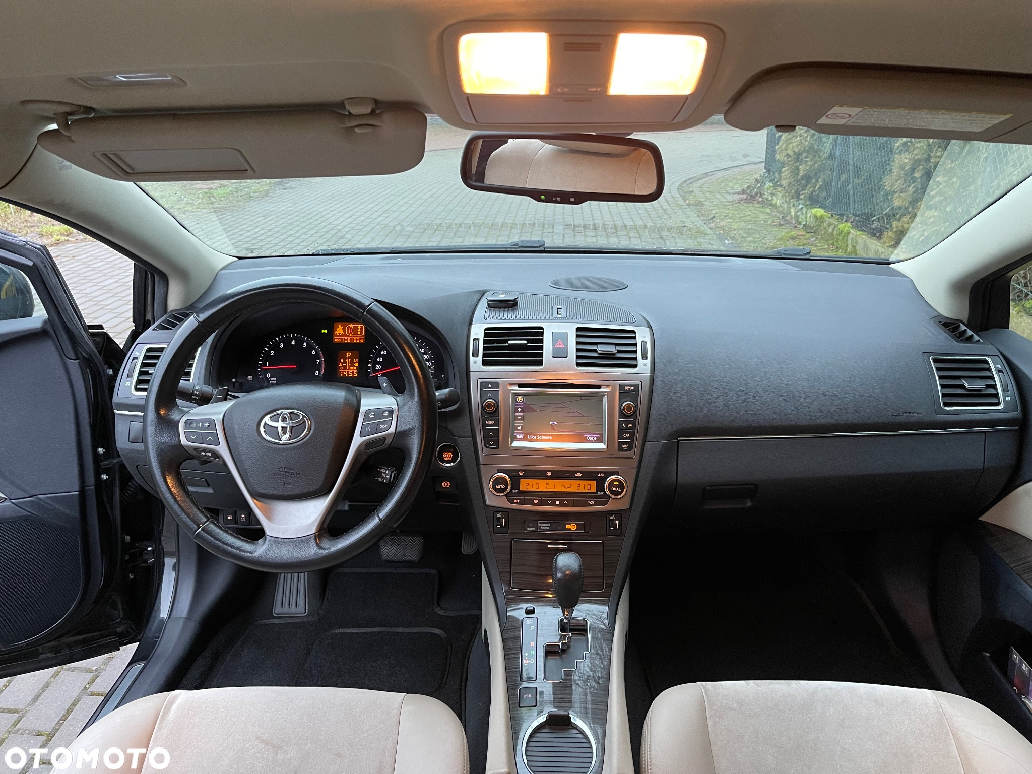 Toyota Avensis 2.0 Prestige EU5 MS - 33