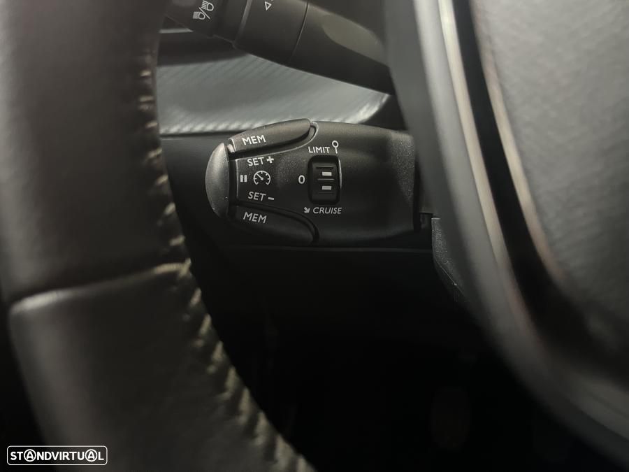 Peugeot 208 1.2 PureTech GT - 20