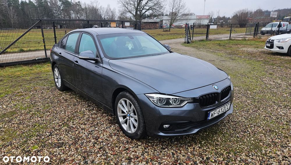 BMW Seria 3 320i xDrive Edition Luxury Line Purity - 15