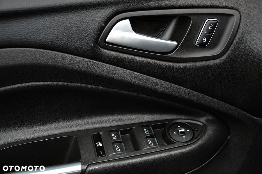 Ford Kuga 2.0 TDCi Individual MPS6 - 36