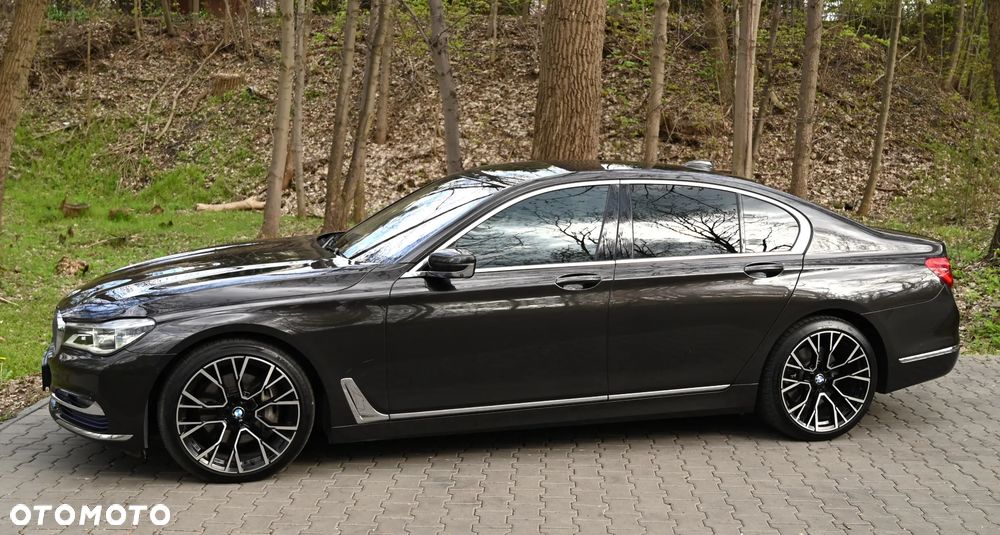 BMW Seria 7 730d xDrive - 12
