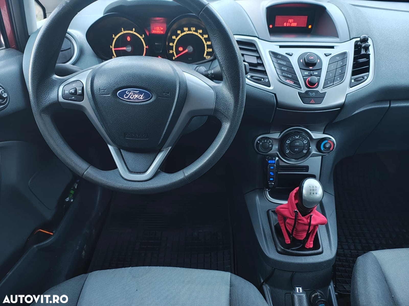 Ford Fiesta 1.25 Celebration - 11