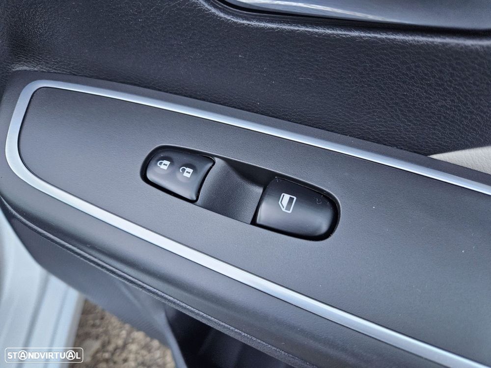 Nissan Micra 1.0 IG-T N-Design Chrome CVT - 42