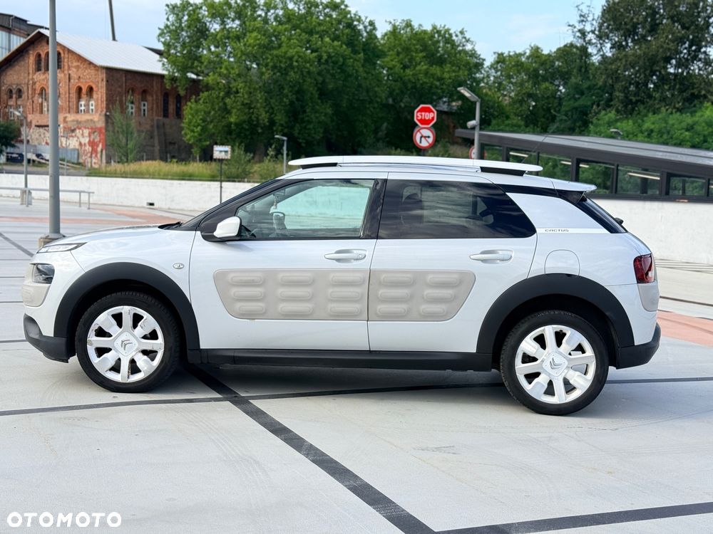 Citroën C4 Cactus 1.2 PureTech Shine Edition S&S - 8
