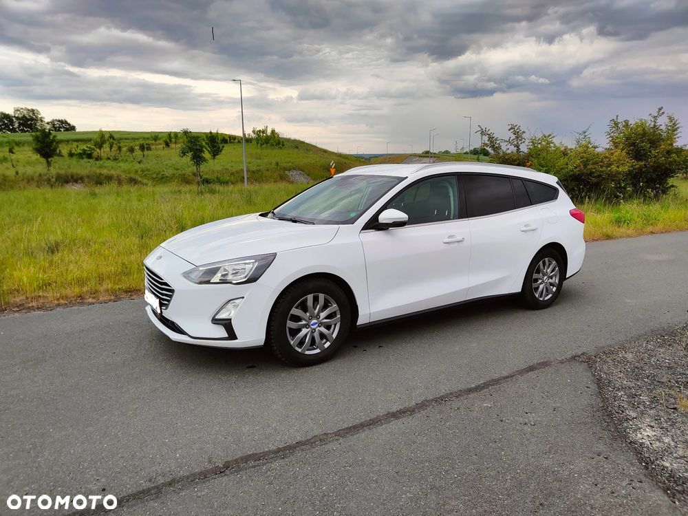Ford Focus 2.0 EcoBlue STart-Stopp-System TITANIUM - 3