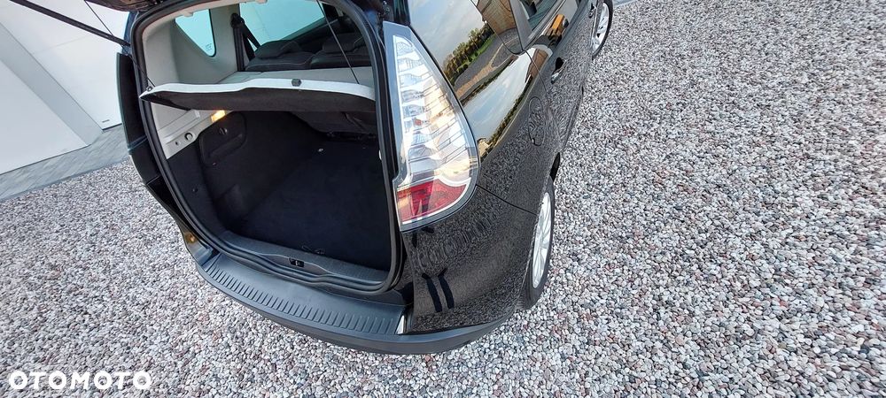 Renault Scenic 1.5 dCi Bose - 28