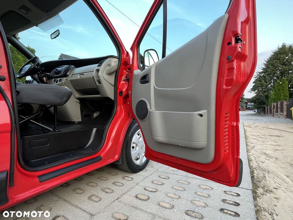Renault Trafic LONG DOKA Holenderka 6 osobowy - 8