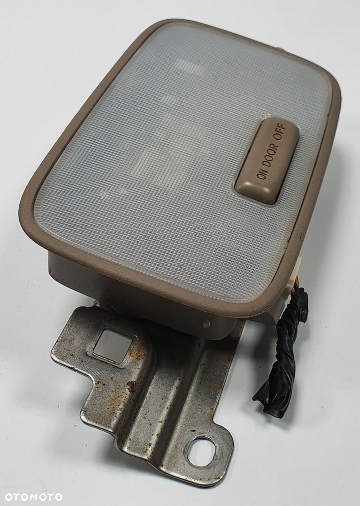 LAMPKA OŚWIETLENIE WNĘTRZA HYUNDAI I10 II 92850-1Y000 - 2