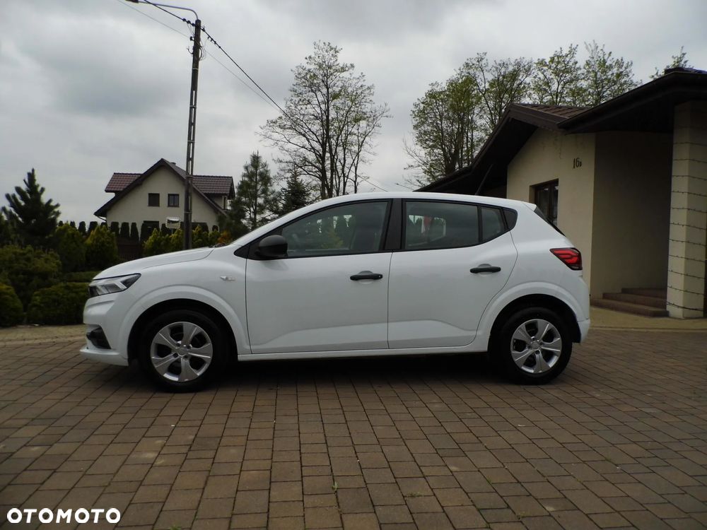 Dacia Sandero - 9