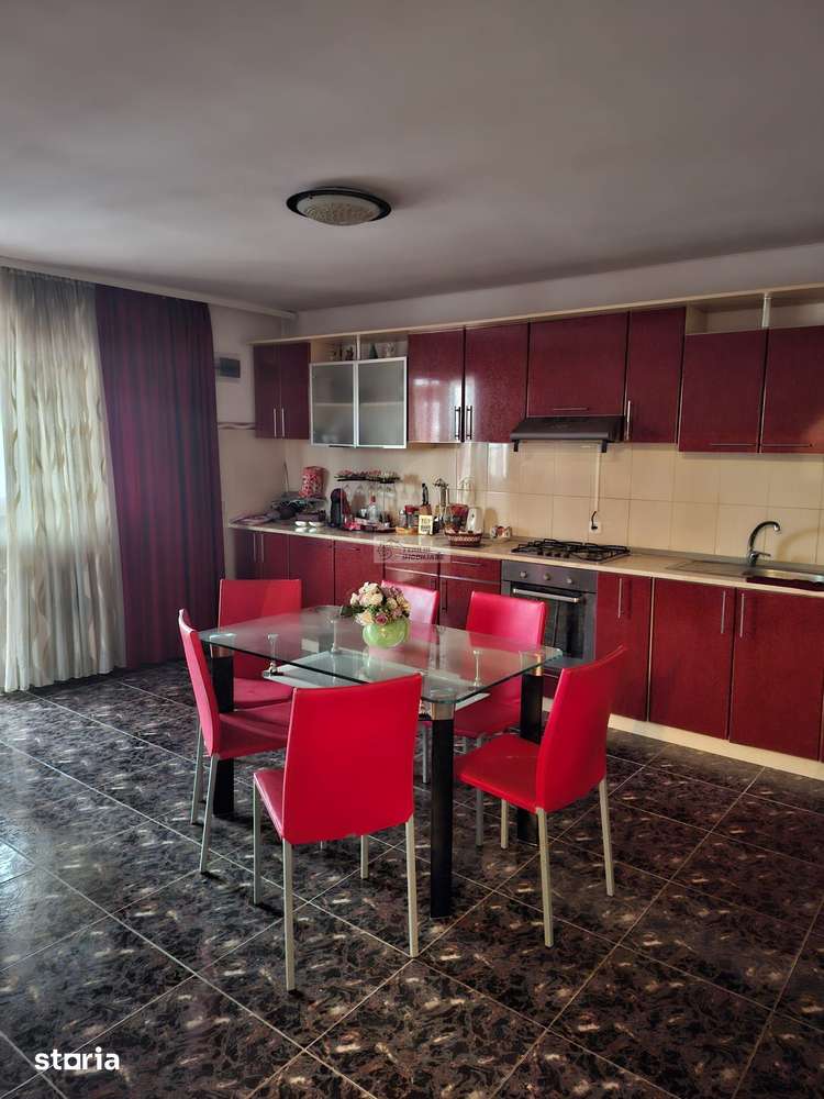 Casa/vila de vanzare in Garoafa /Vrancea - Imagine principală: 4/20