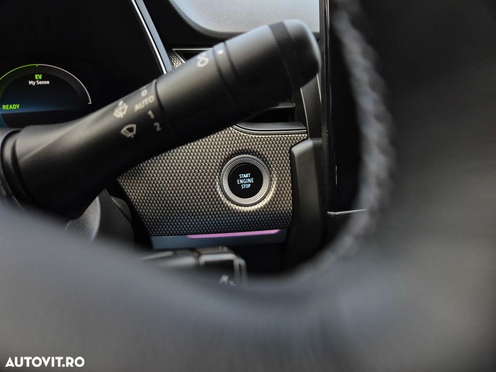 Renault Arkana E-TECH 145 Evolution - 21