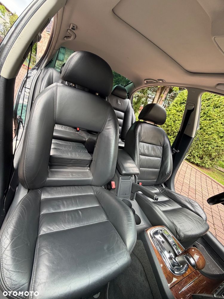 Skoda Superb 1.9 TDI Elegance - 27