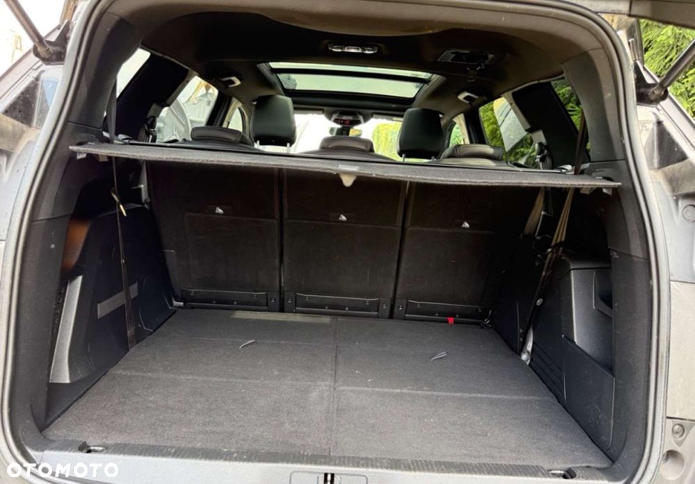 Peugeot 5008 - 19
