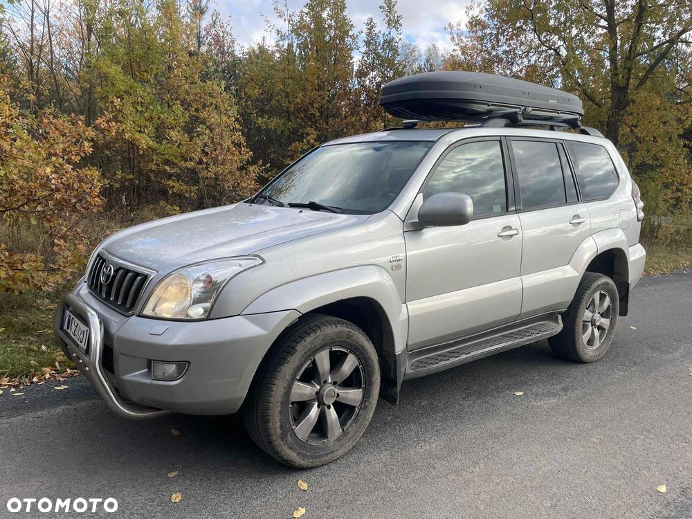 Toyota Land Cruiser - 2