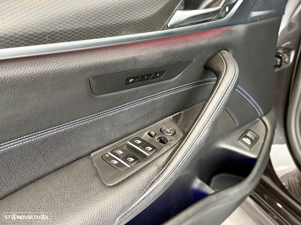BMW 520 d Pack M Auto - 10