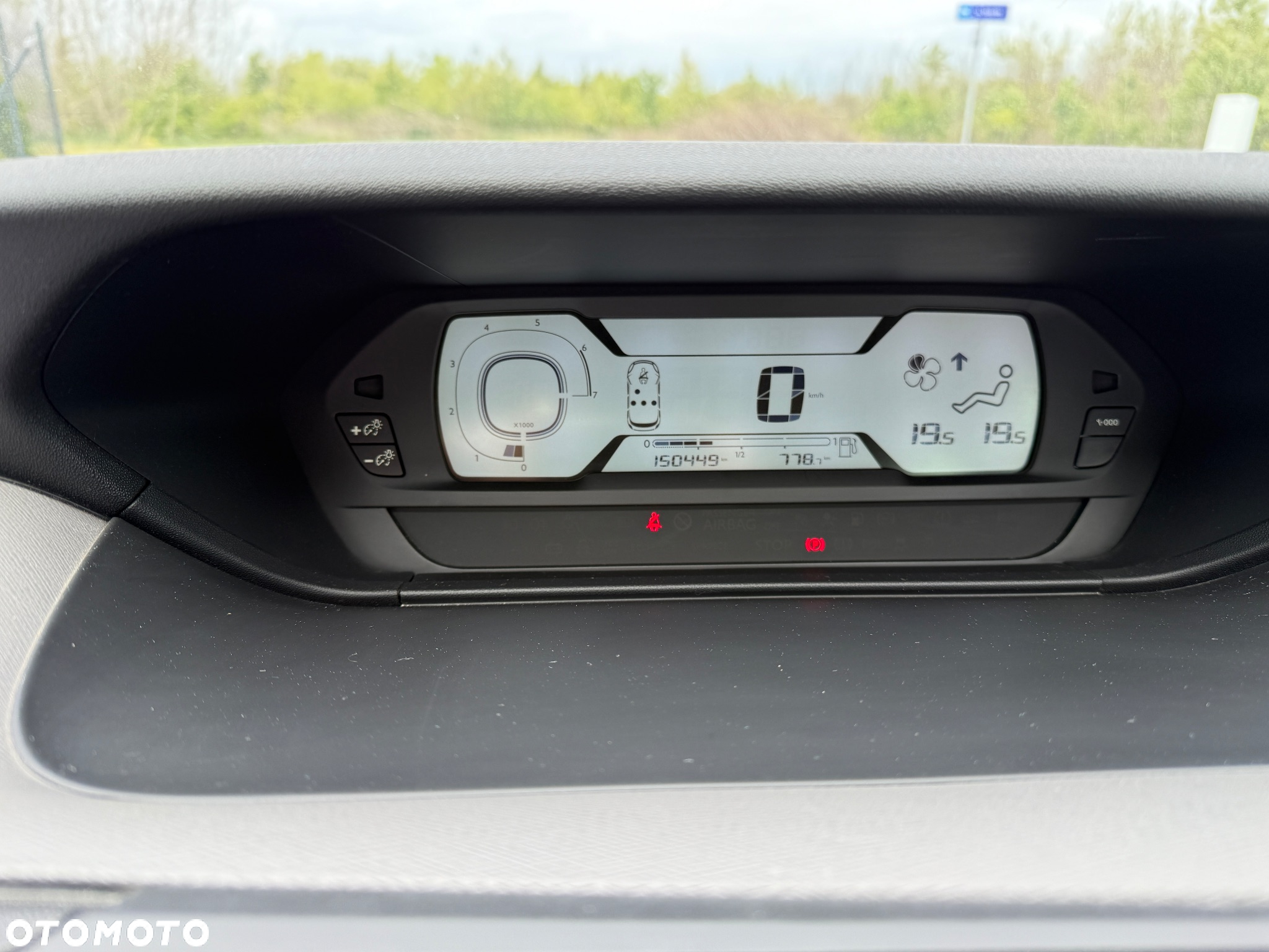 Citroën C4 Picasso - 17