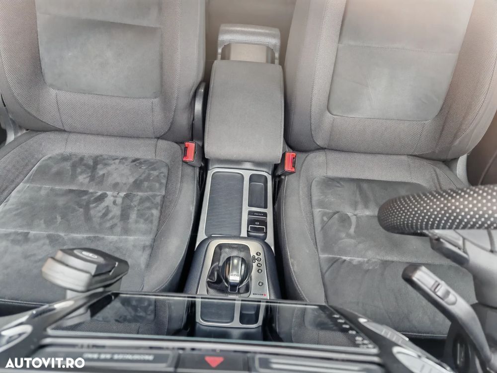 Volkswagen Tiguan 2.0 TDI 4Motion DSG Sport & Style - 12