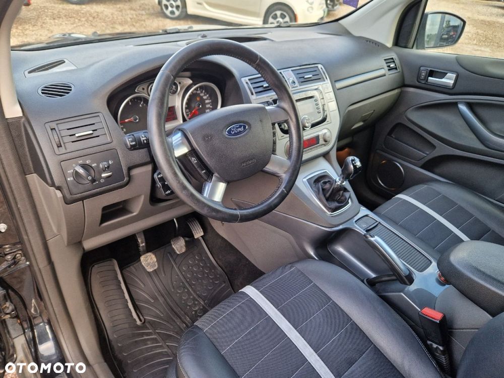 Ford Kuga 2.0 TDCi Titanium FWD - 6