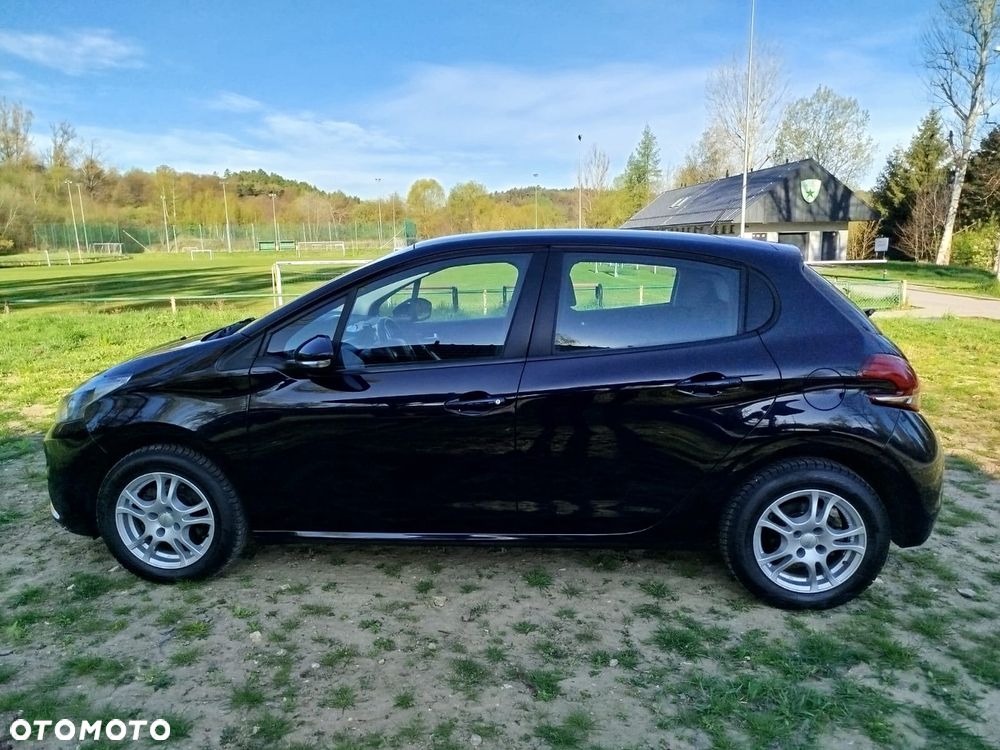 Peugeot 208 1.6 BlueHDi Active S&S - 12