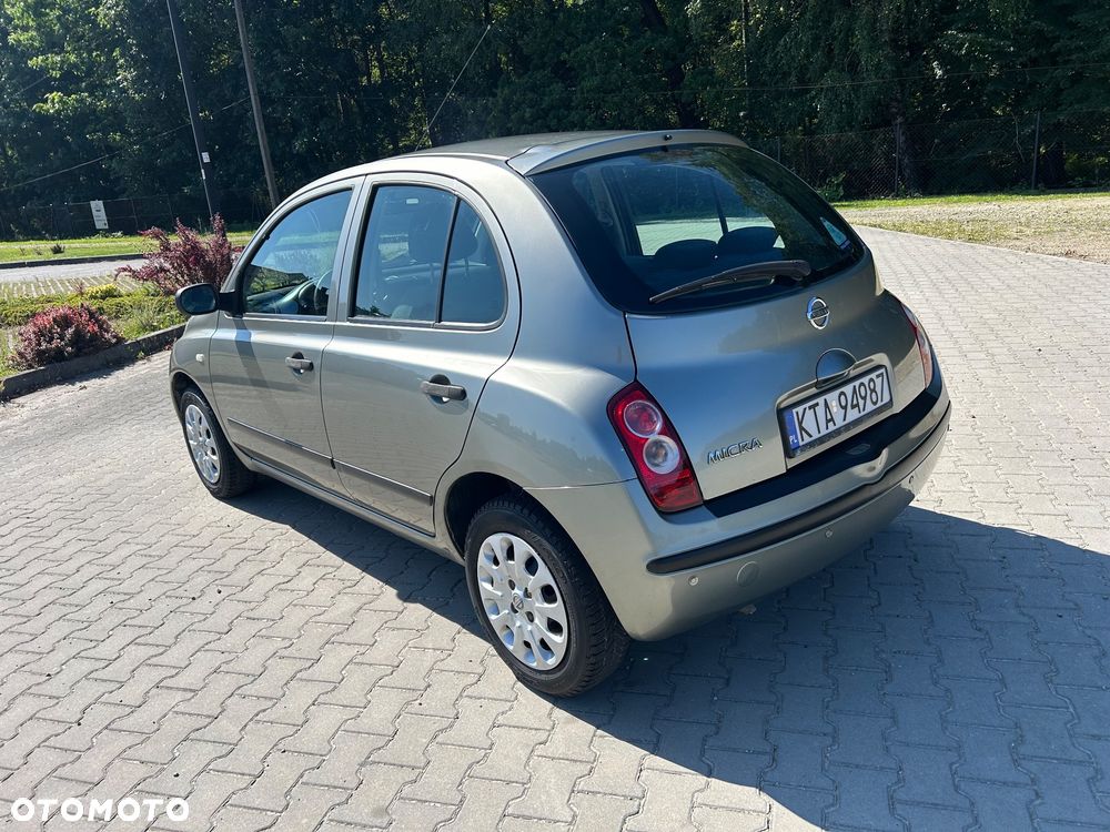 Nissan Micra - 2