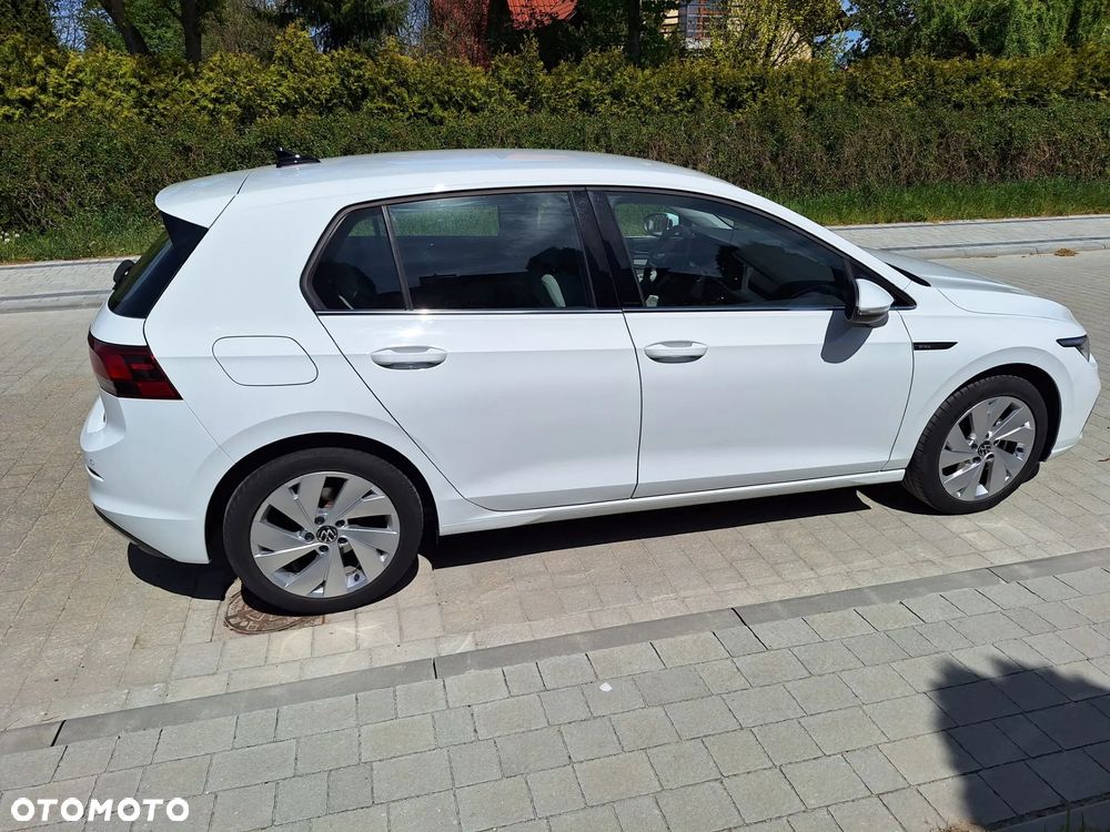 Volkswagen Golf - 5