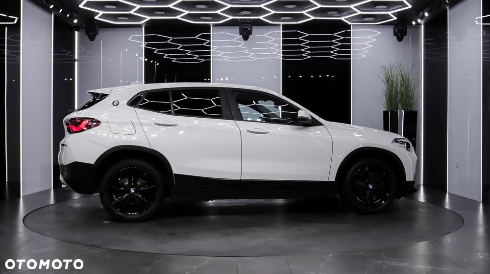 BMW X2 sDrive20i sport - 11