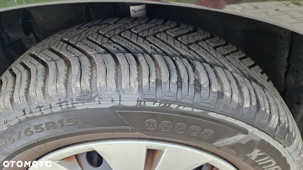 Hyundai ix20 1.4 BlueDrive Comfort - 12