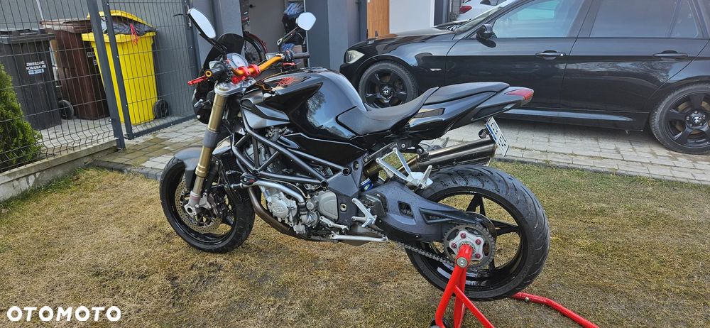 MV AGUSTA Brutale - 6