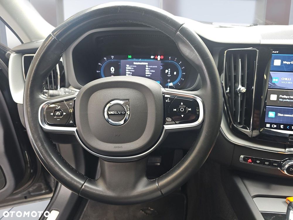 Volvo XC 60 - 21