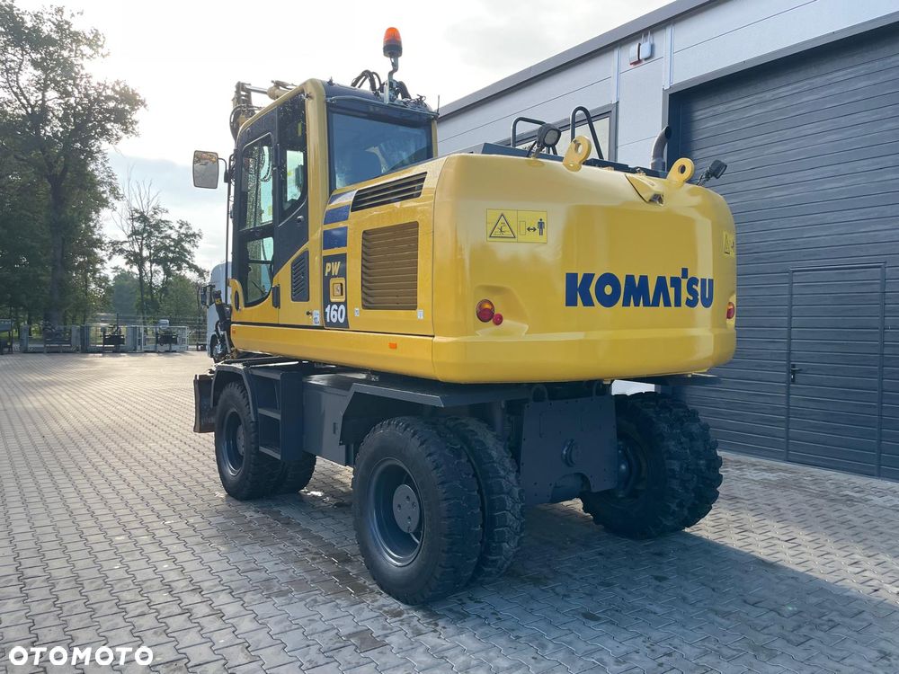 Komatsu PW160-10 - 5