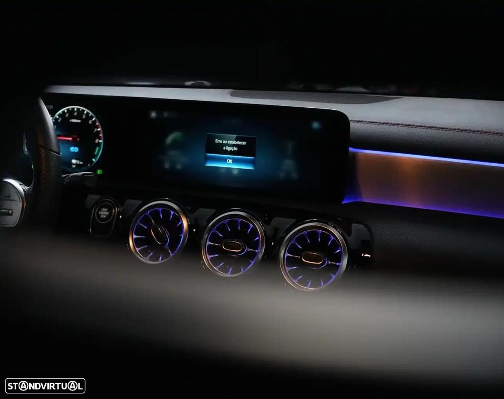 Mercedes-Benz CLA 250 e Shooting Brake AMG Line - 27