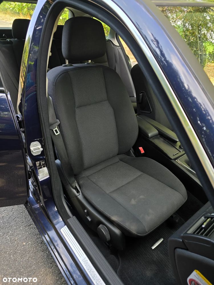 Mercedes-Benz Klasa C 200 CDI Elegance - 21