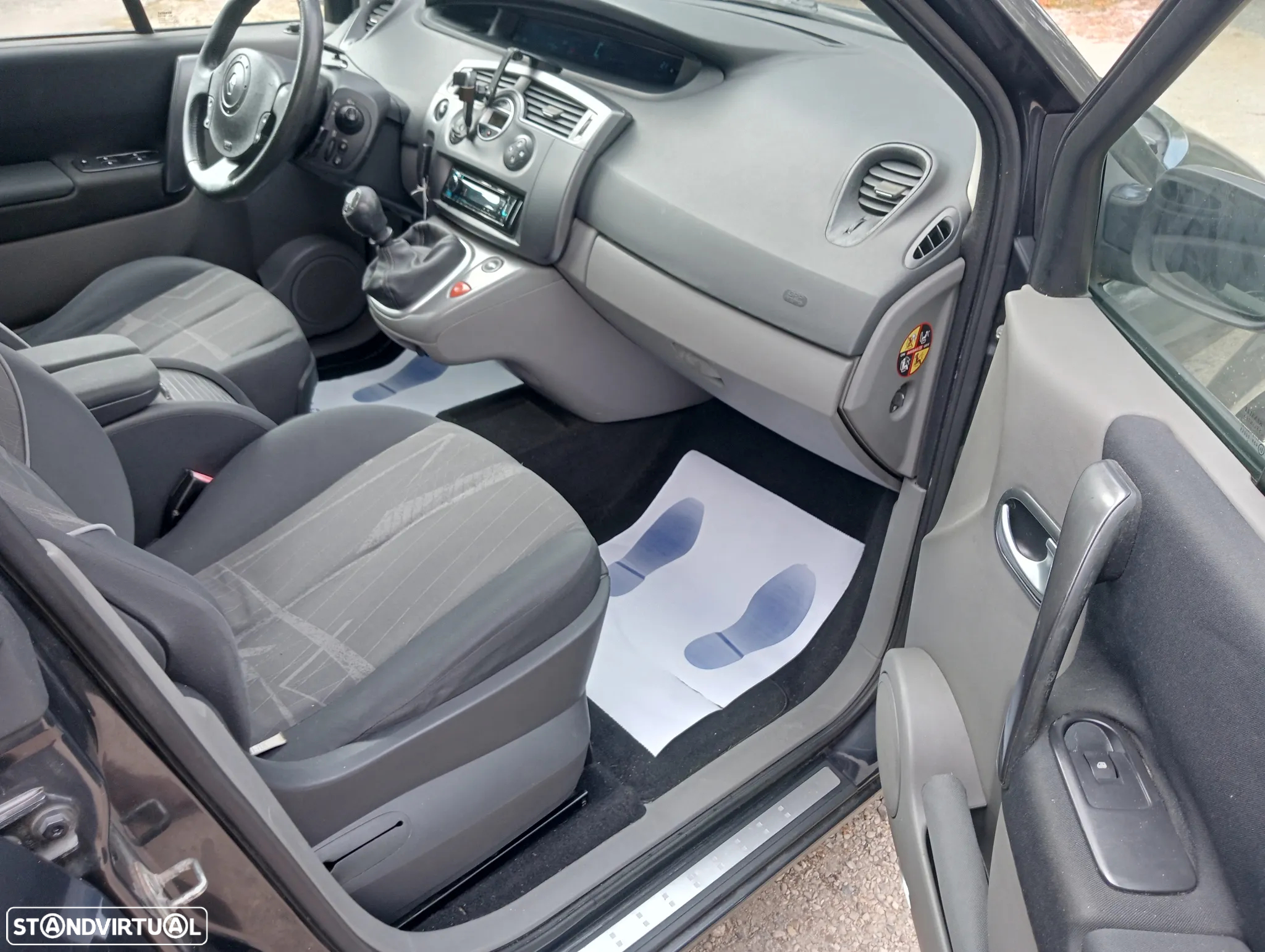 Renault Scénic 1.9 dCi Dynamique - 10