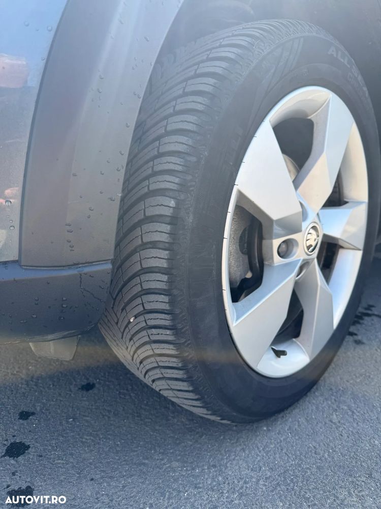 Skoda Octavia 2.0 TDI DSG 4X4 Scout - 5