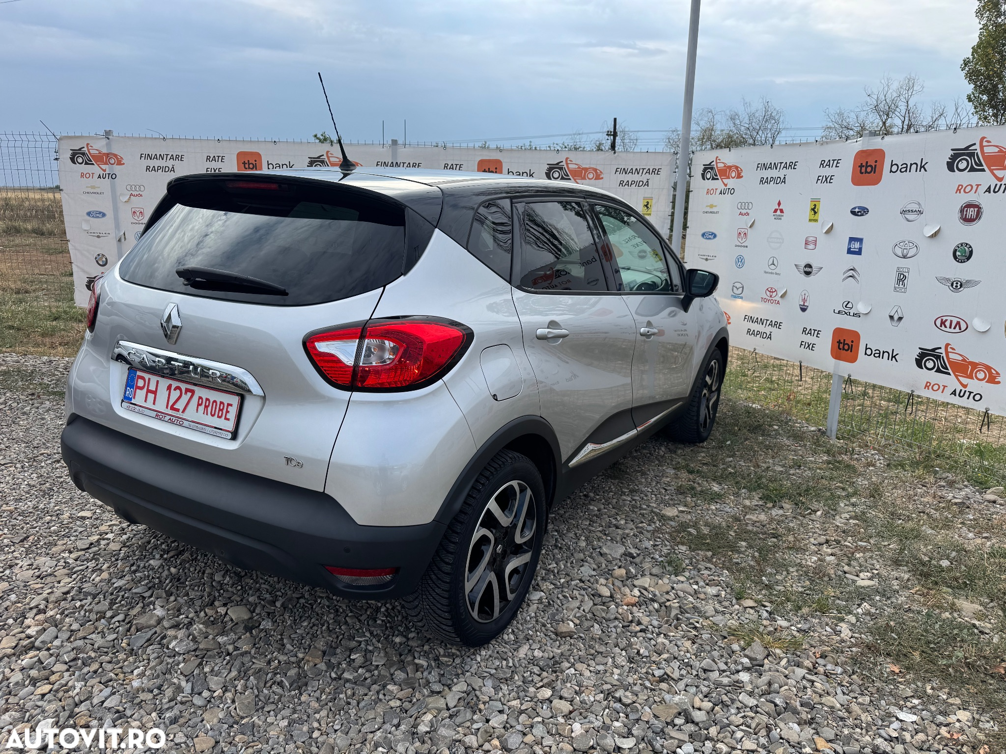 Renault Captur TCe 90 BUSINESS EDITION - 5